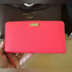Kate Spade Laurel Way Neda Zip Around Wallet - NWOT